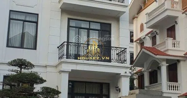 Hình ảnh dự án Biệt thự Phương Viên Viên nằm trong lõi khu đô thị Mailand Hanoi City (Splendora Bắc An Khánh). Vị trí tọa lạc tại thôn Phương Viên, xã Song Phương, huyện Hoài Đức (nay là xã Sơn Đồng), thành phố Hà Nội