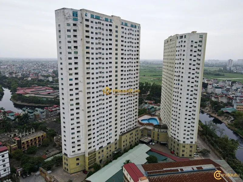 Hình ảnh dự án Sails Tower (còn gọi là chung cư Sông Nhuệ) nằm trên đường Cầu Bươu (đường 70), phường Kiến Hưng, quận Hà Đông, Hà Nội