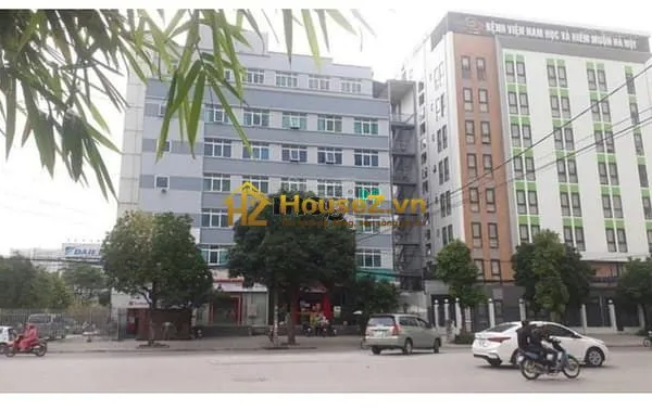 Tòa nhà Tiến Phú