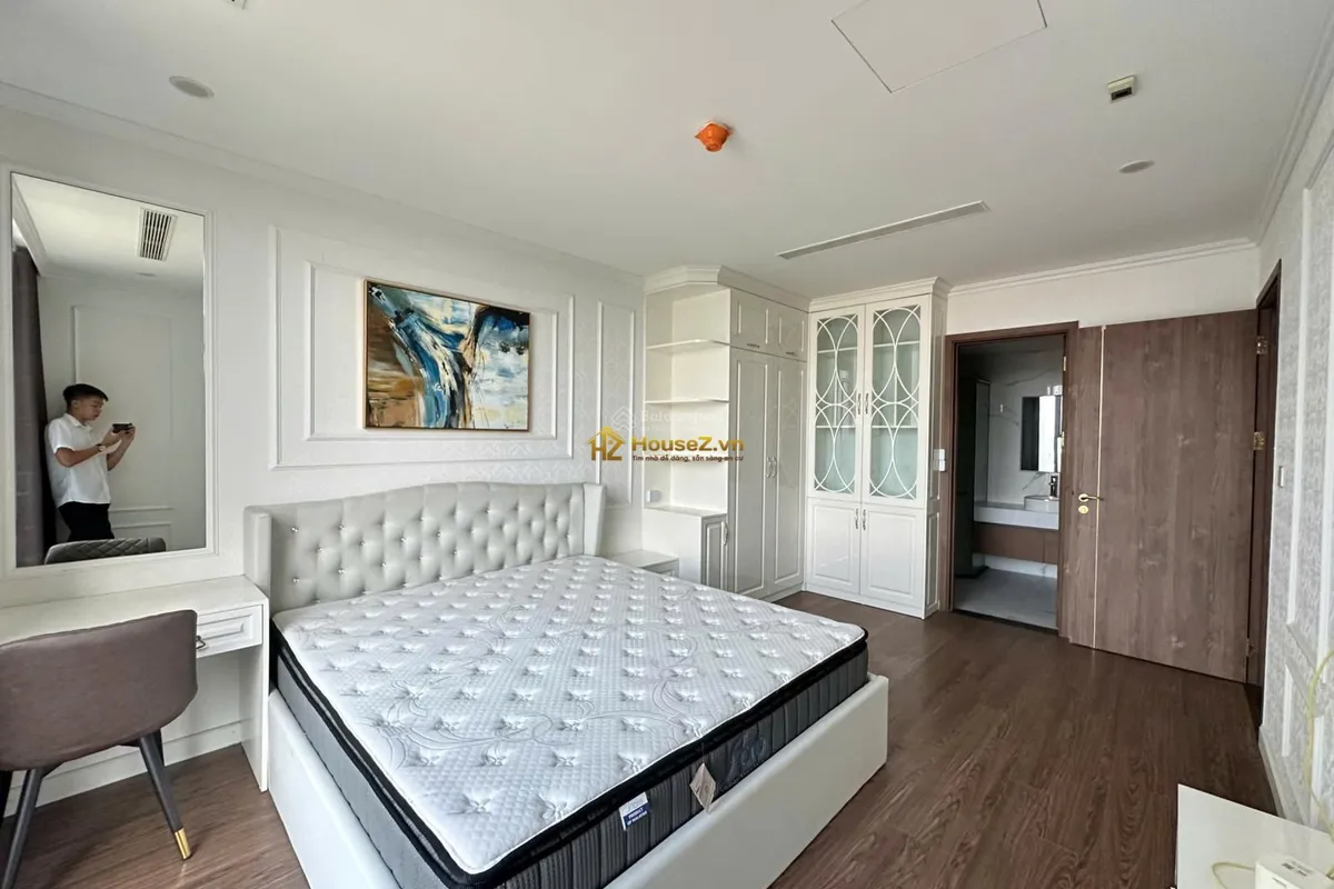 Bán căn hộ Sunshine City 3 phòng ngủ, 104,7m² full nội thất, view sông Hồng